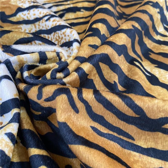 animals print plush fabric_副本